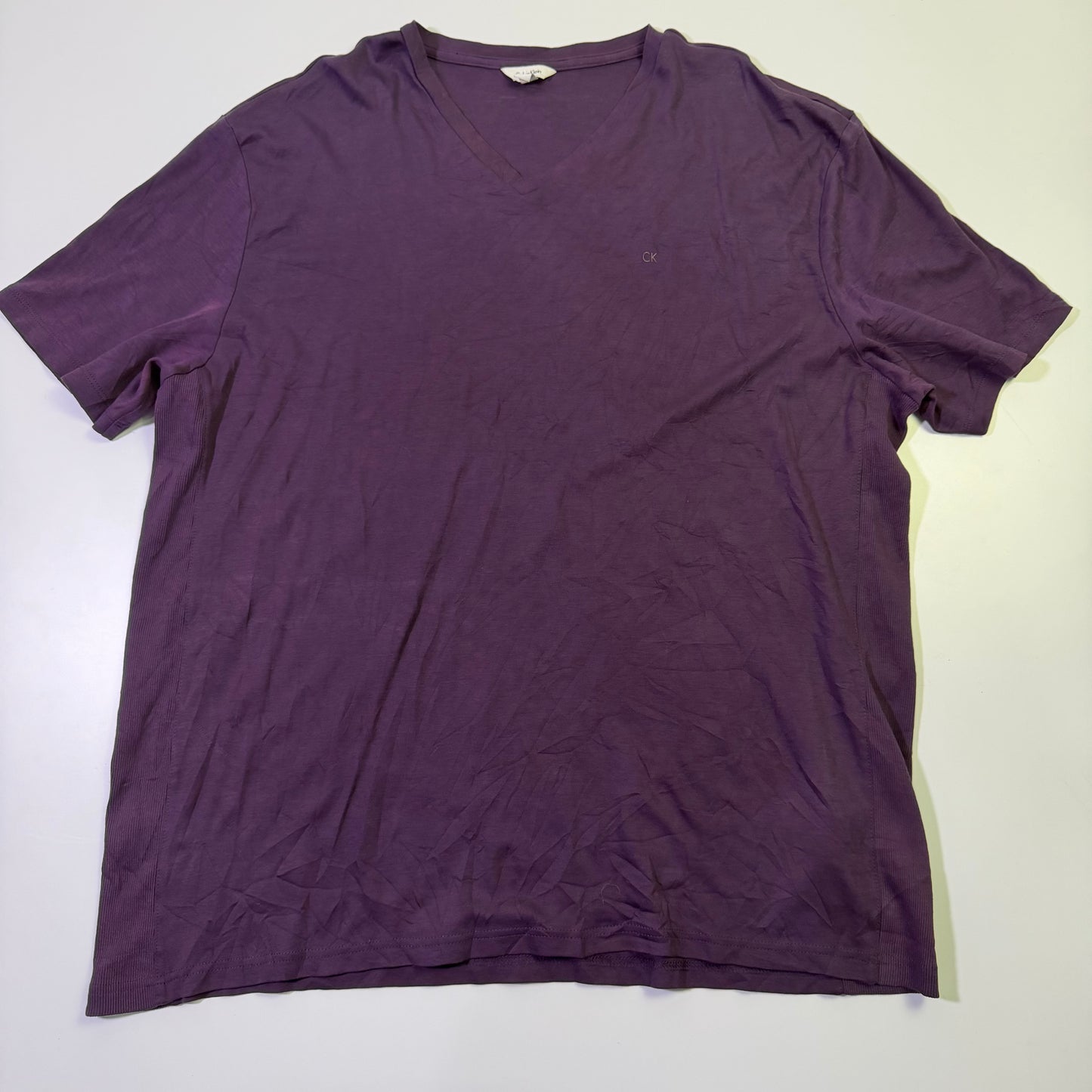 Playera Calvin Klein Morada (XL)