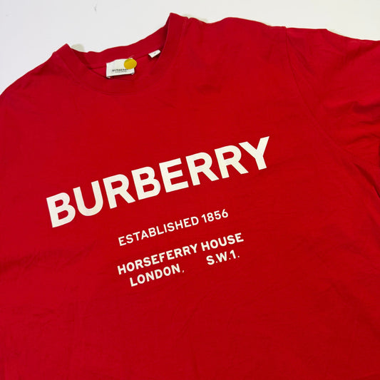 Playera Burberry Roja (M)
