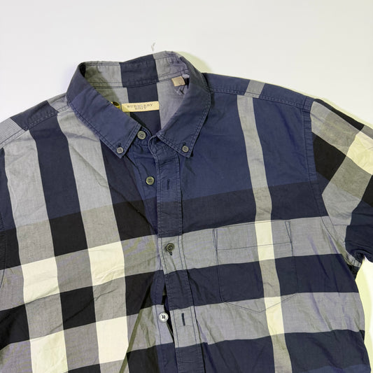 Camisa Burberry Vintage Monograma (L)