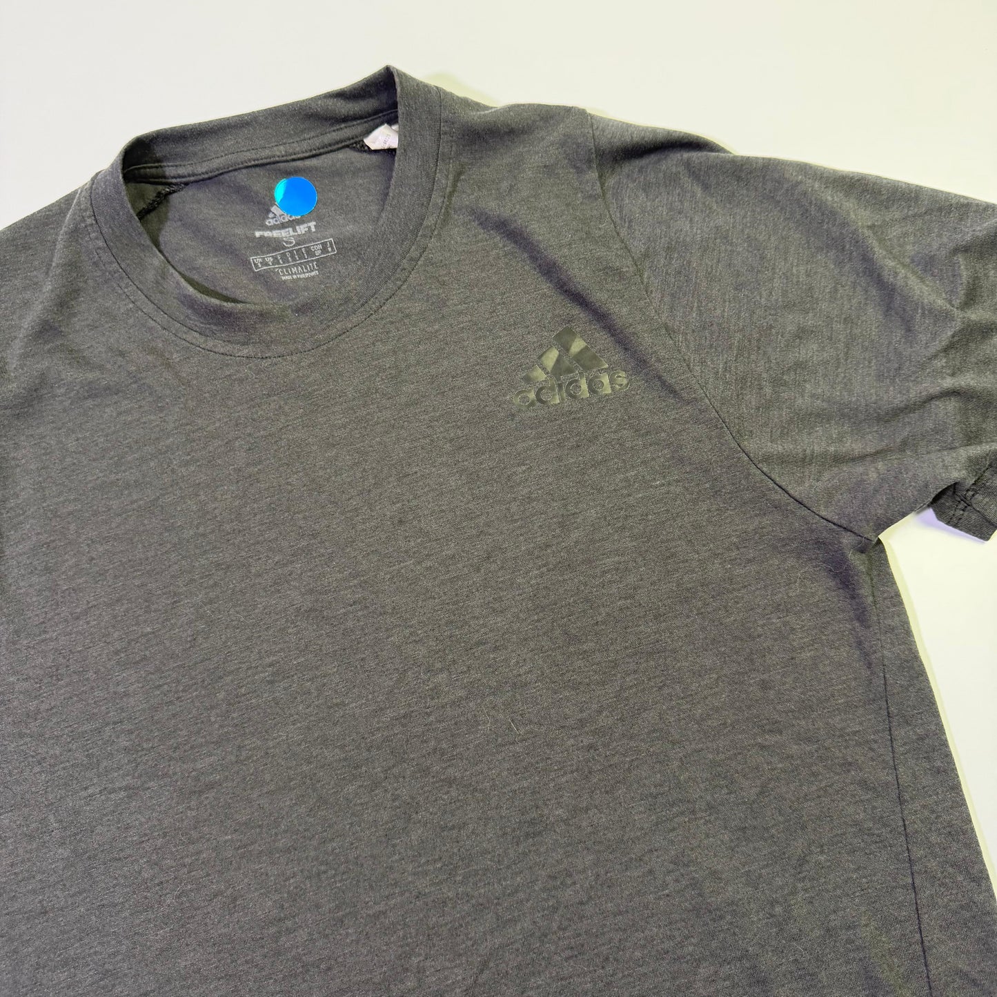 Playera Adidas Gris (S)
