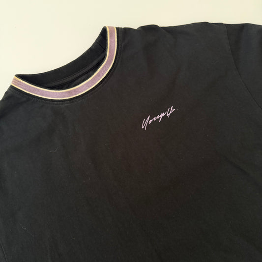 Playera Youngla Negra (XL)