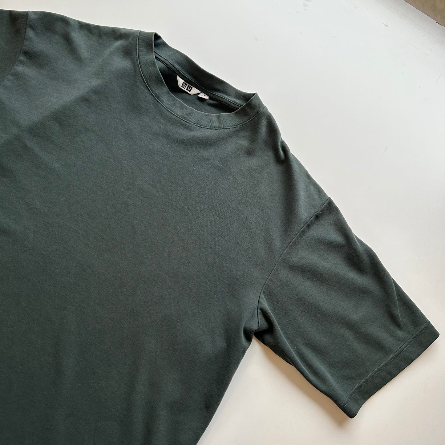 Playera Uniqlo Verde (M)