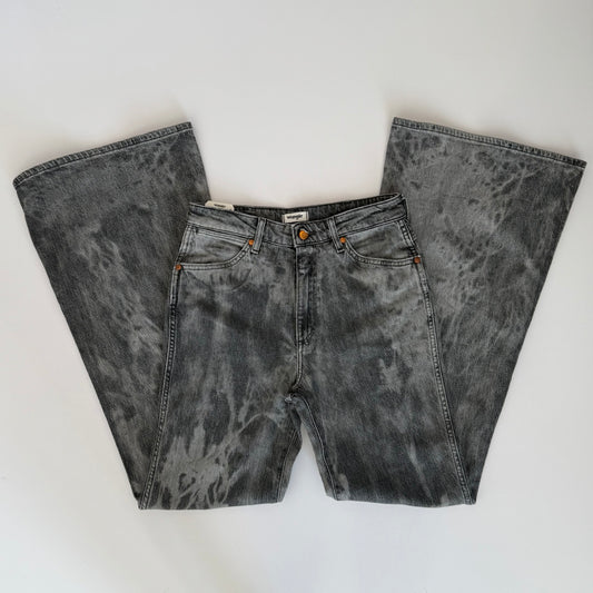 Pantalon Wrangler High Rise Flare (28)