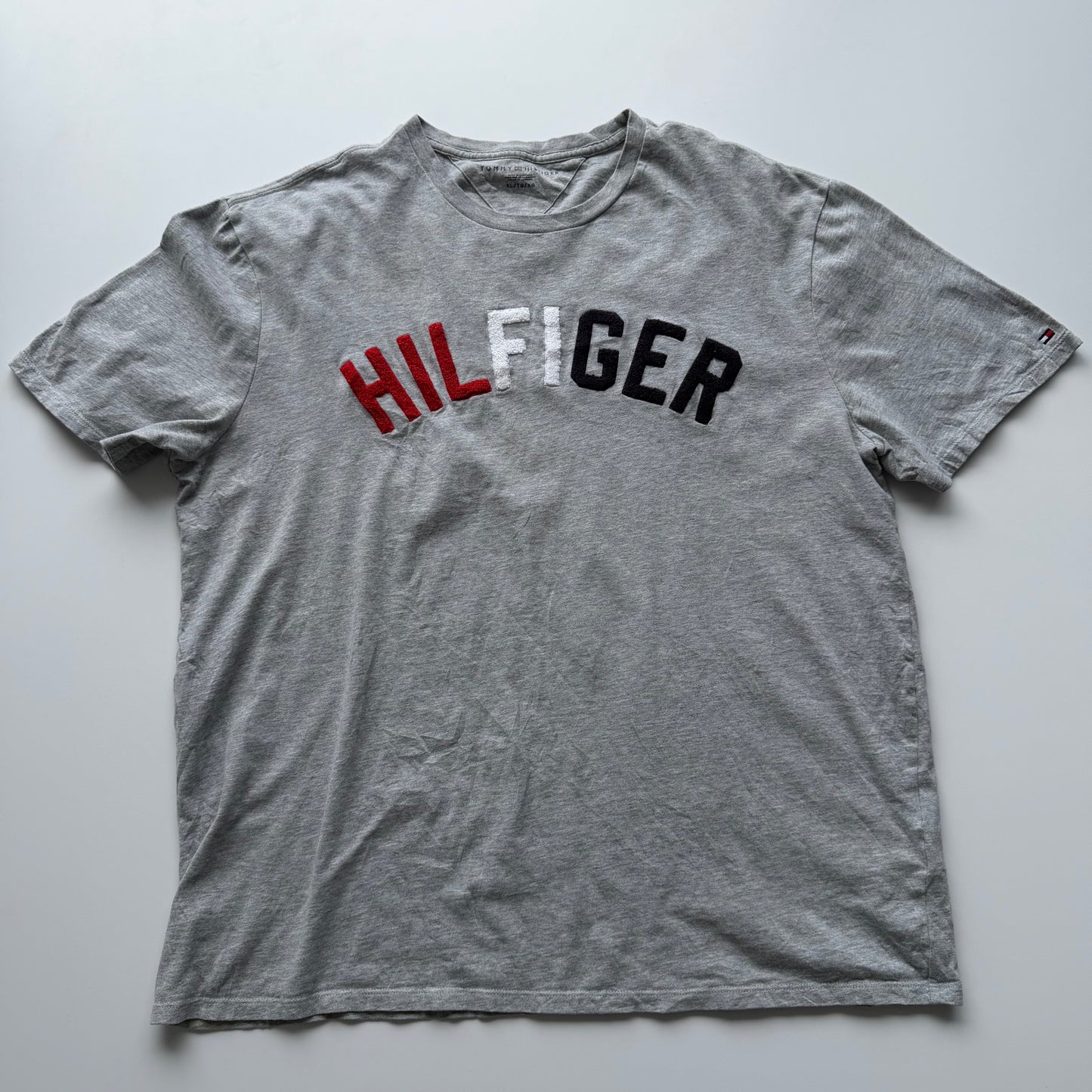 Playera Tommy Hilfiger Gris (XL)