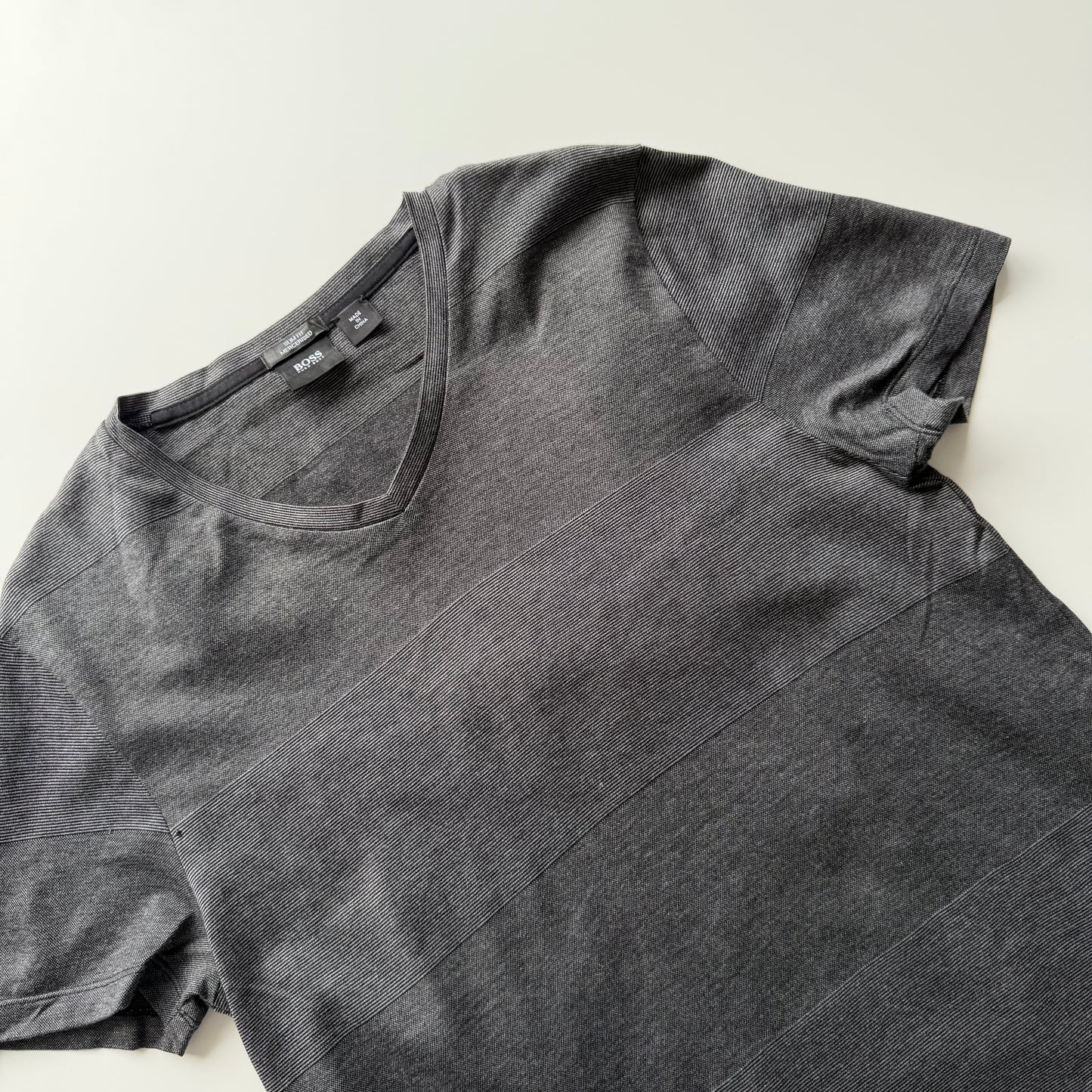 Playera Hugo Gris (S)