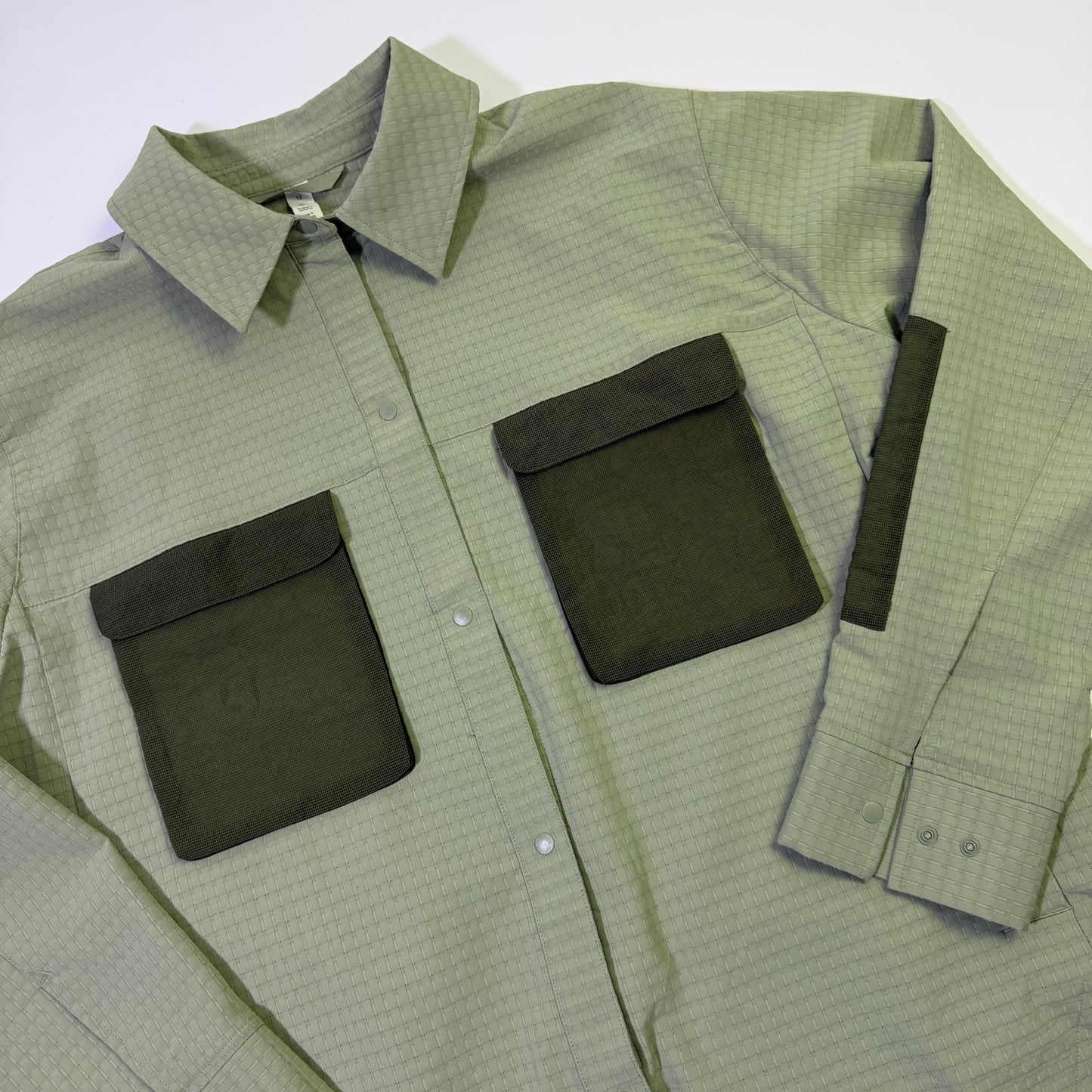 Camisa Lululemon verde  (XL)