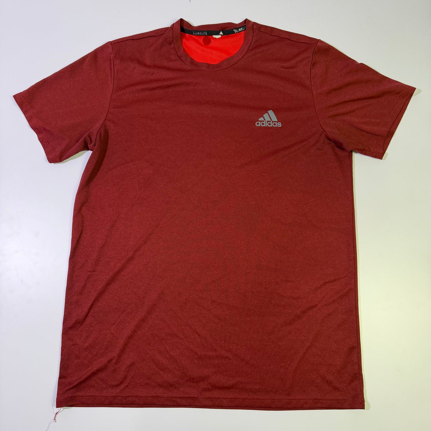 Playera Adidas Roja (XL)