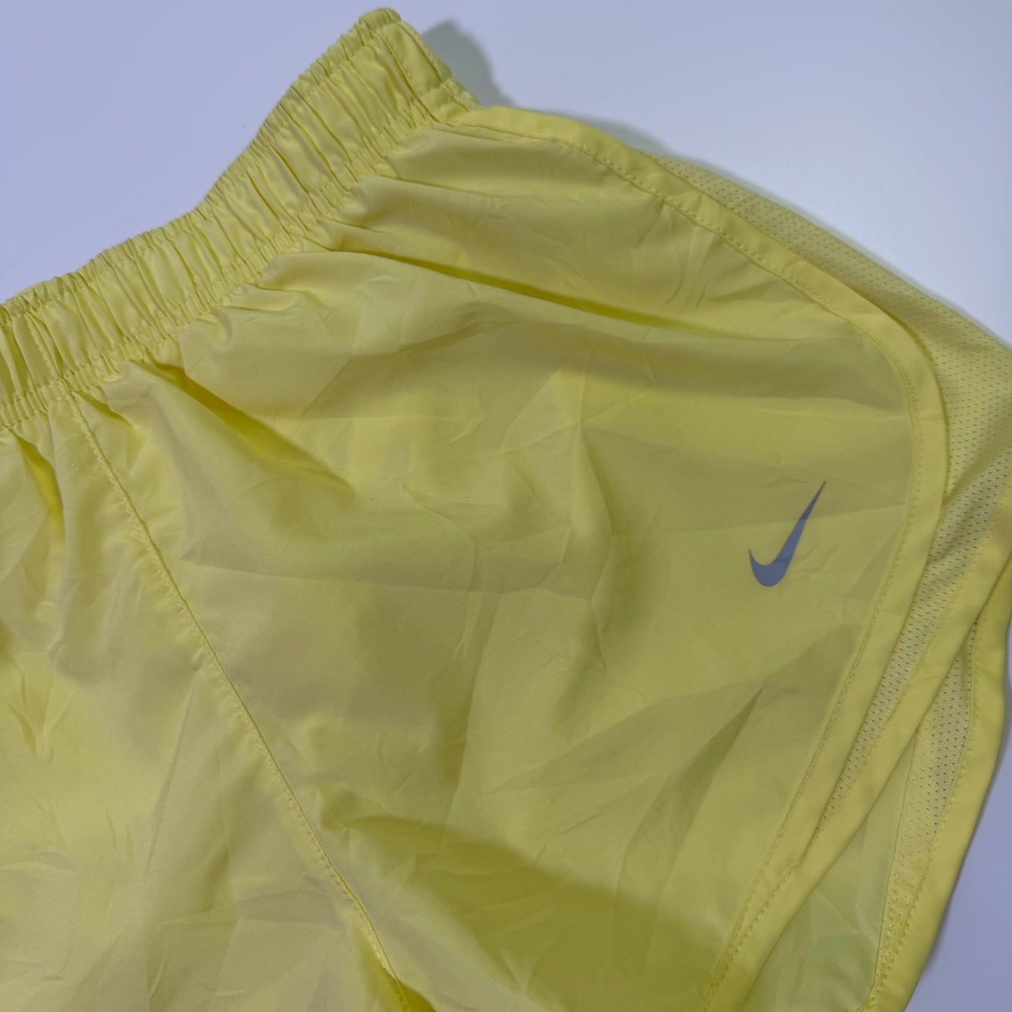 Short Nike  (M-MUJER)