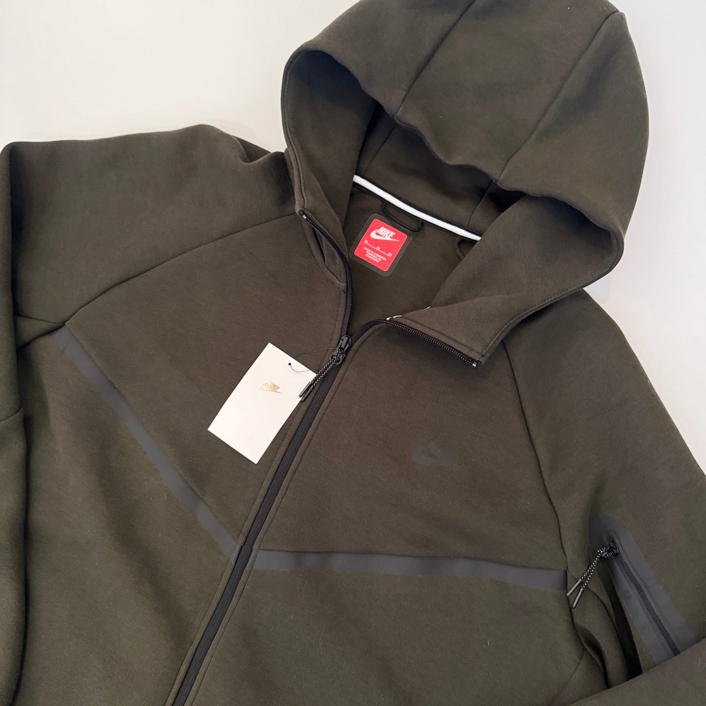 Chamarra Nike Tech (XL)